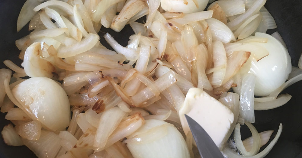 Boeuf Bourguignon a la julia child-onion