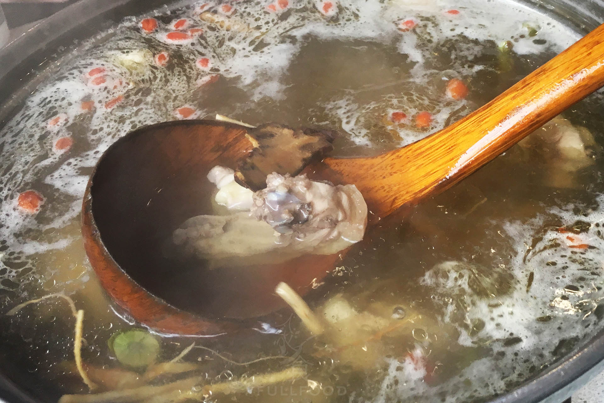 taiwanese herb chicken soup 02