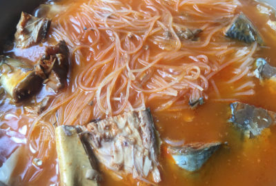 tomato mackerel rice noodle soup-feat