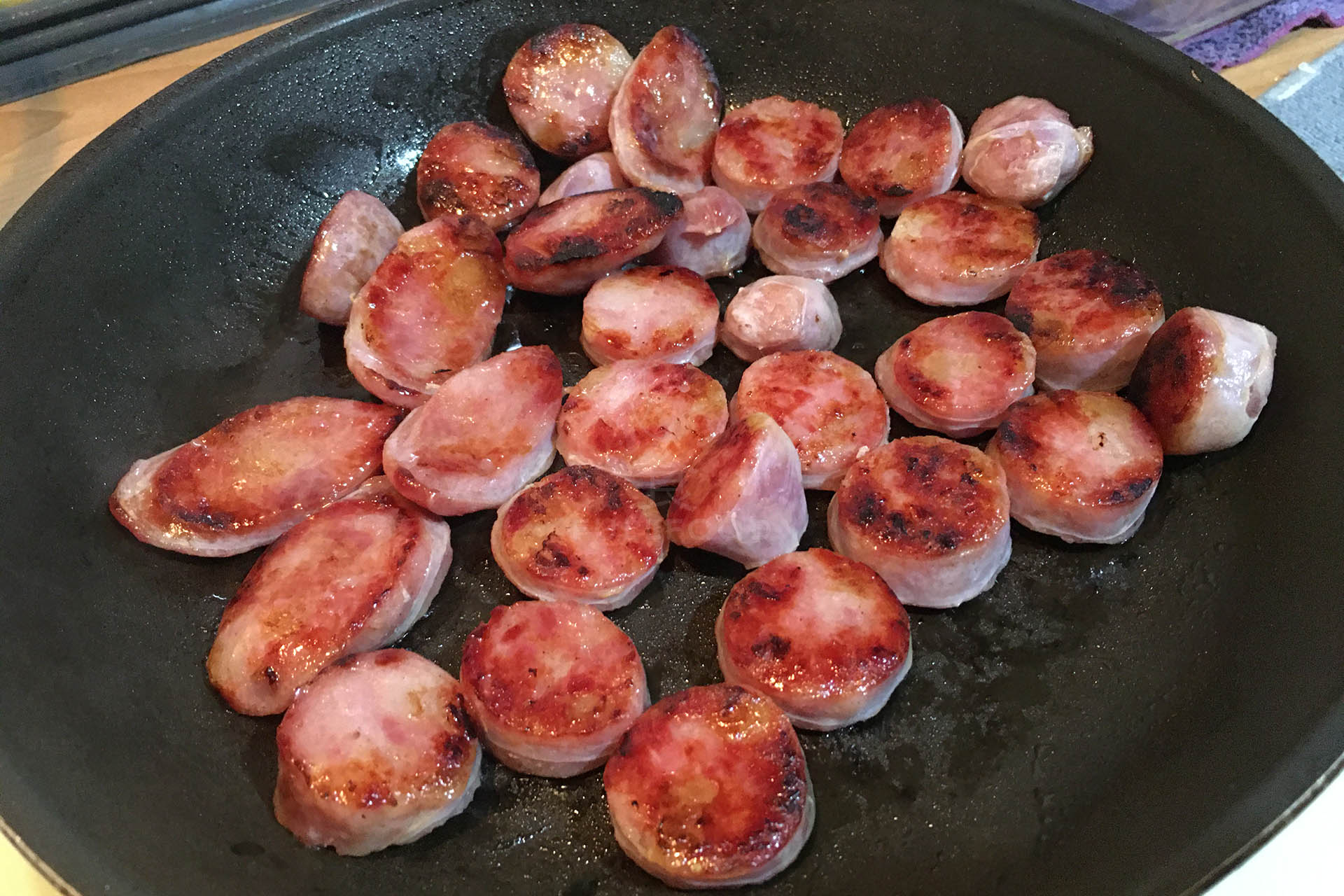 taiwanese-sausage-rice-fried-slices